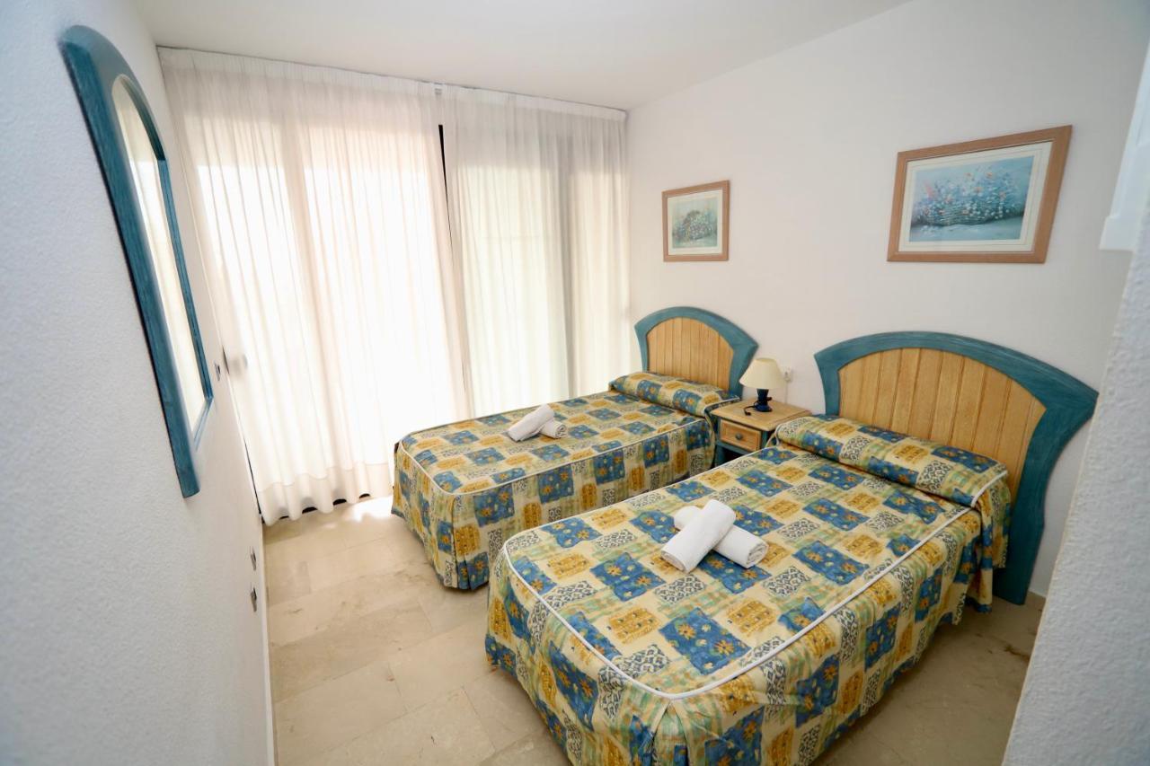 Apartamentos Torre Ipanema Benidorm Kültér fotó