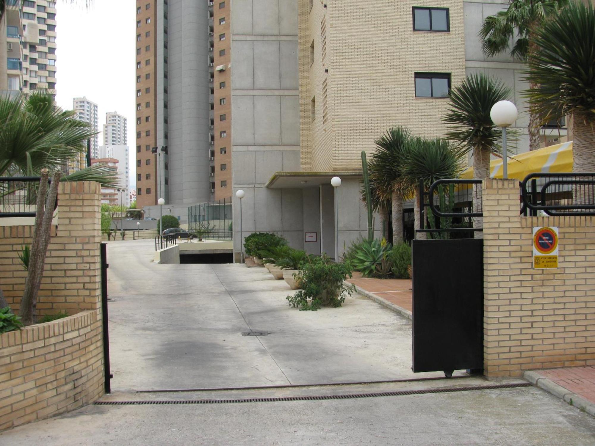 Apartamentos Torre Ipanema Benidorm Kültér fotó