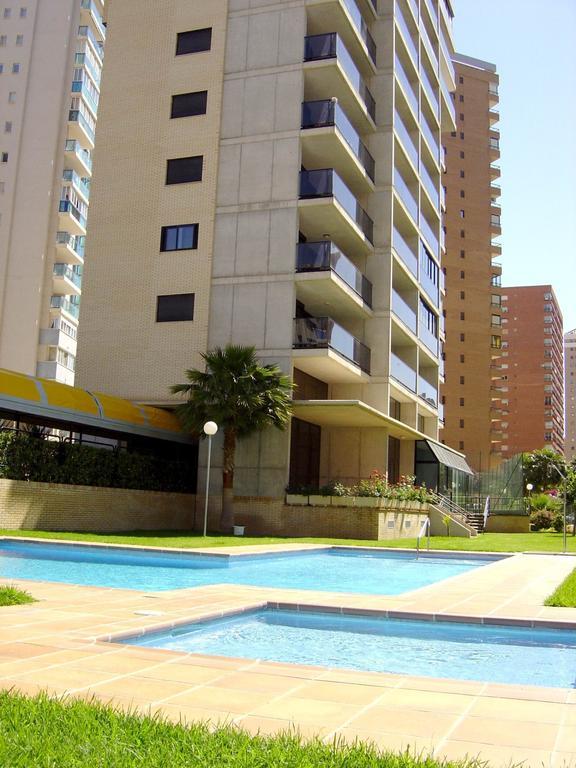 Apartamentos Torre Ipanema Benidorm Kültér fotó